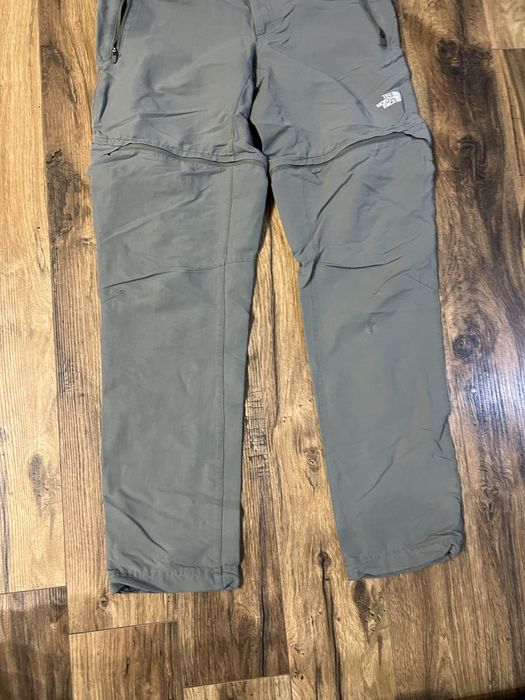 The North Face size 30