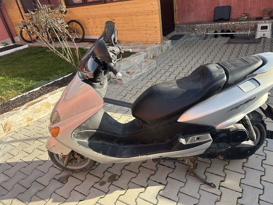 Yamaha majesty 150cc