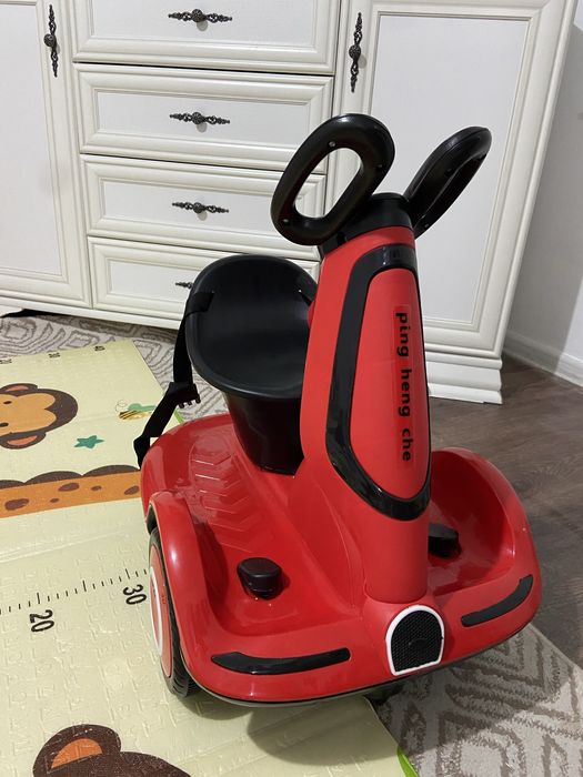 Электроный машина