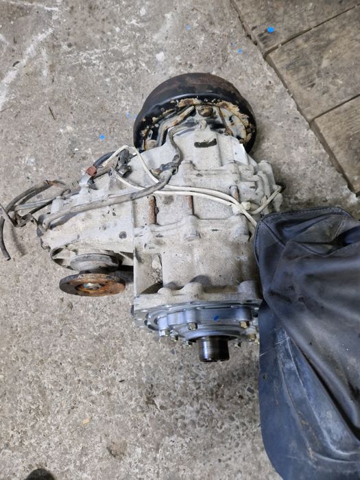 Cutie de transfer nissan patrol y61 3.0 D