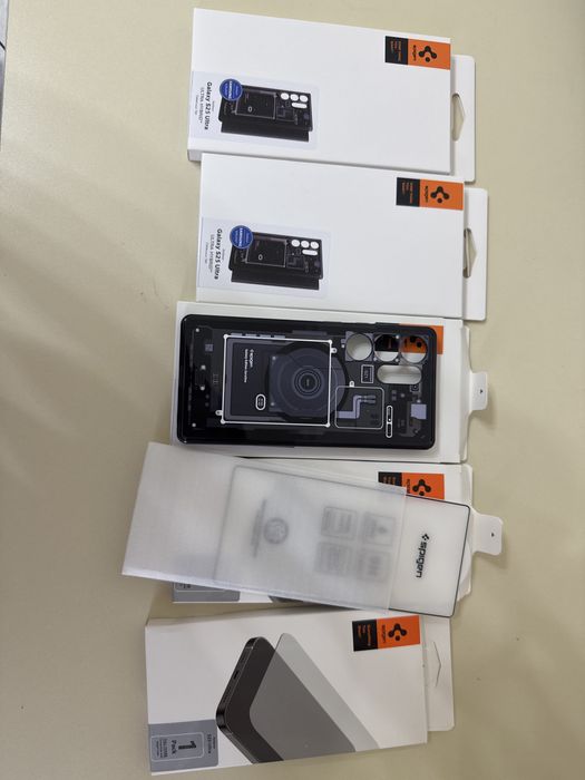 Чехол SPIGEN для Galaxy S25 Ultra + стекло