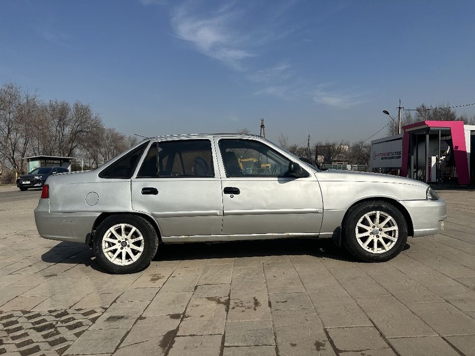 Daewoo nexia сатылымда