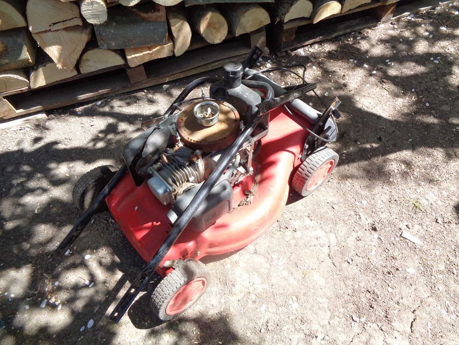 masini de tuns iarba defecte