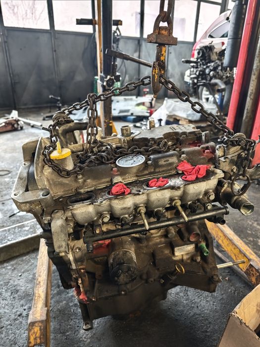 Двигател 1.6  16 v  Рено Сценик