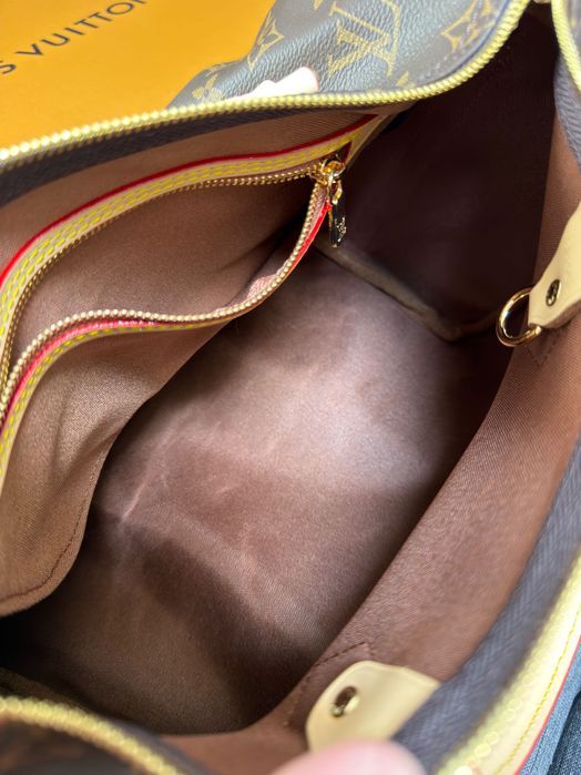 Louis Vuitton дамска чанта