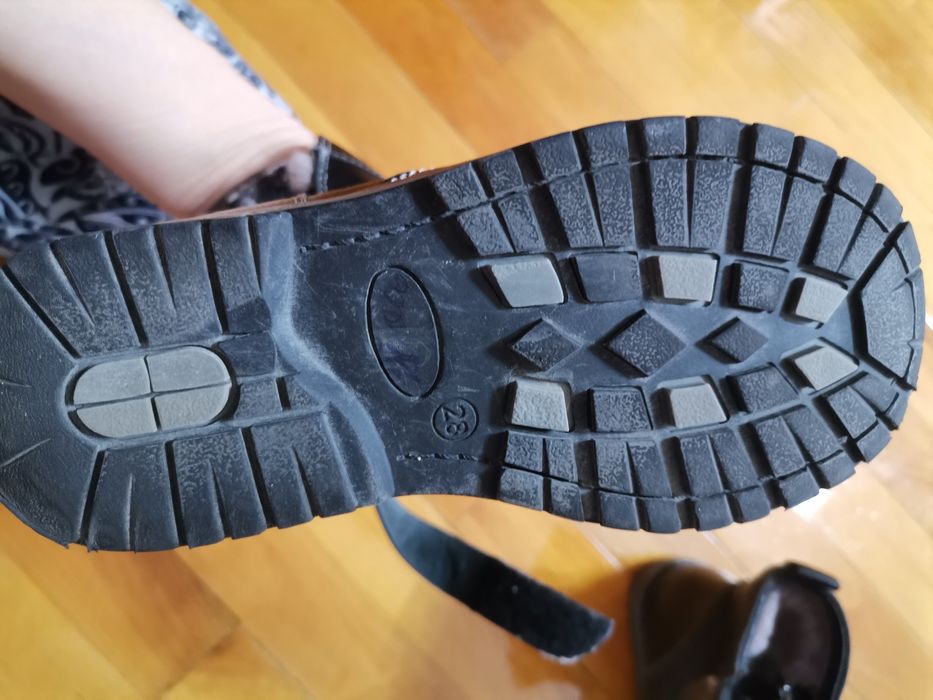 Продаются детские сапожки