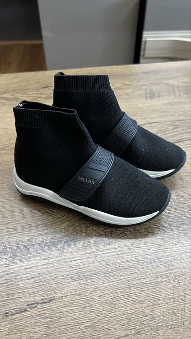 Papuci Prada Băieții