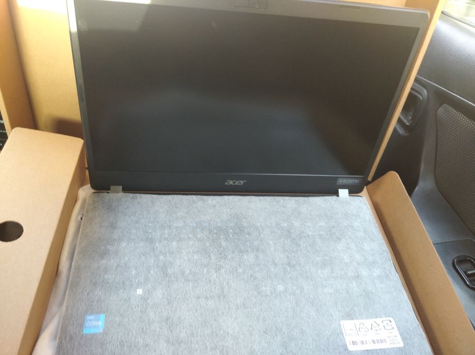 Core I 5 noutbugi .holati yangi