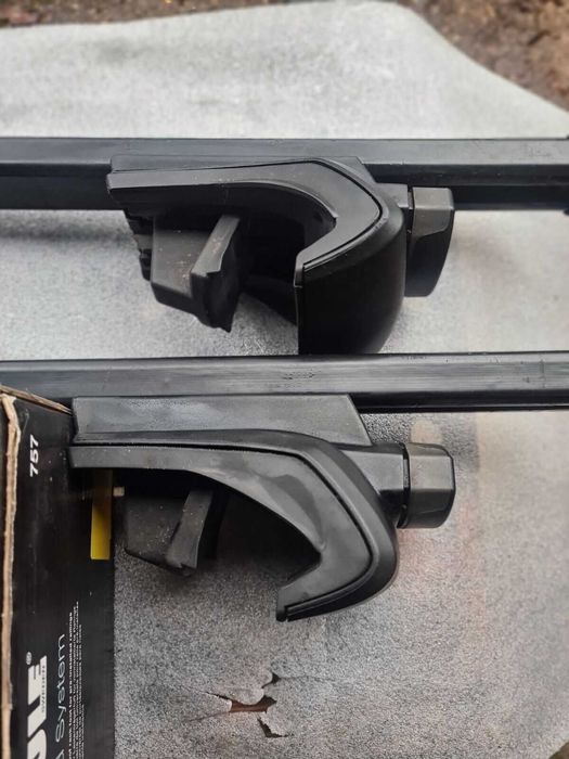 Thule 757 багажник , захвати за греди/рейлинг