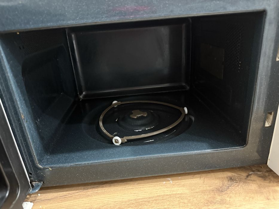 Микроволновая печь