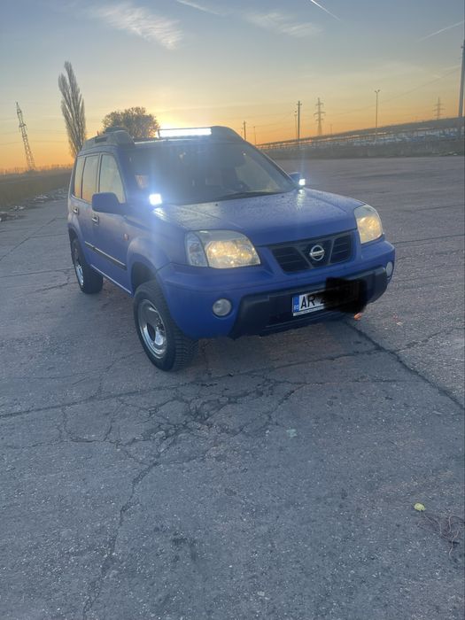 Nissan X Trial off road  2003