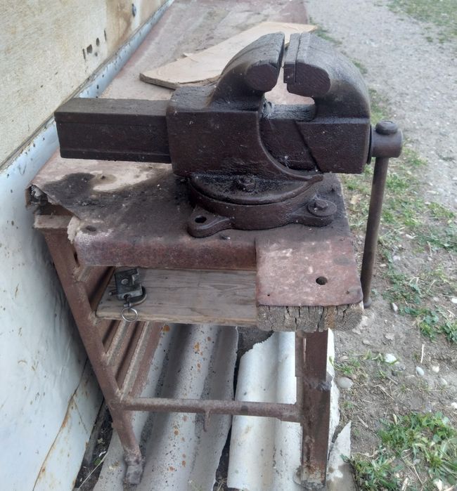 Тисы слесорные  советские