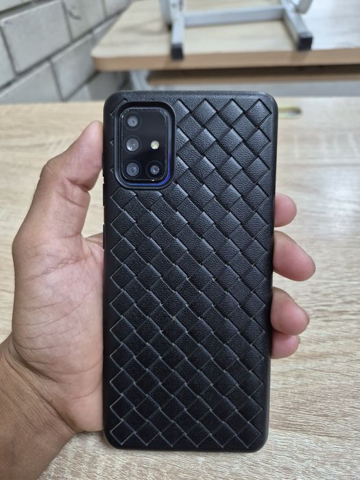 Samsung  Galaxy A71