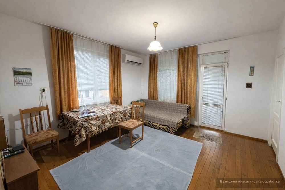 Продава се Четиристаен апартамент в Айтос - 120 кв.м за 510 €/кв.м - Снимка #1