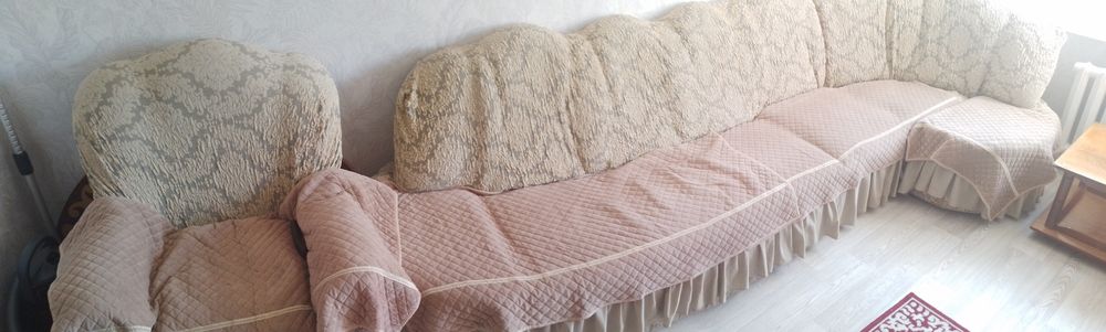 Продам диван угловой