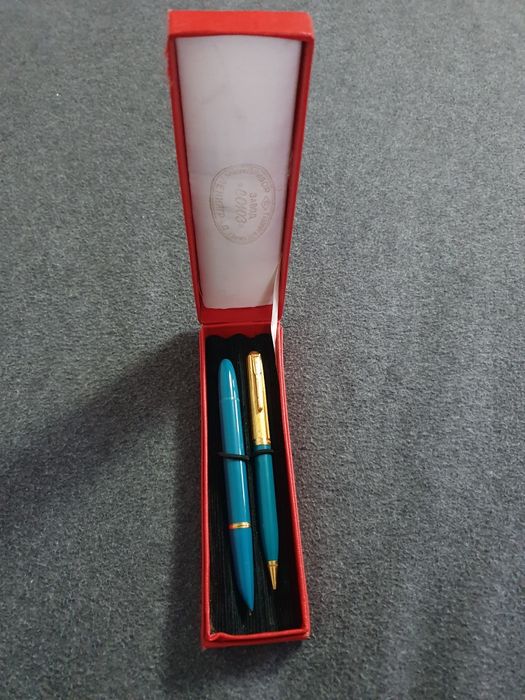 Руски комплект Писалка и молив