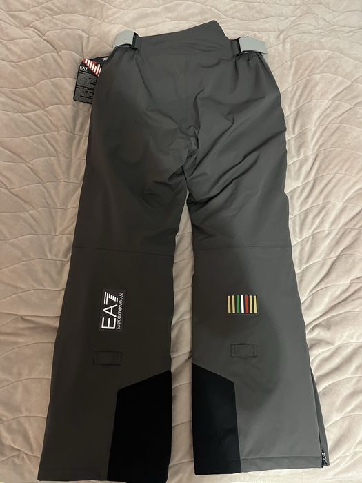 Emporio Armani ski екип