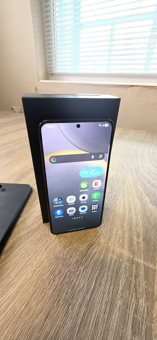 Samsung s24 256GB с оставаща гаранция