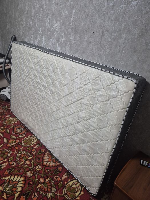 Отдадим матрас бесплатно!