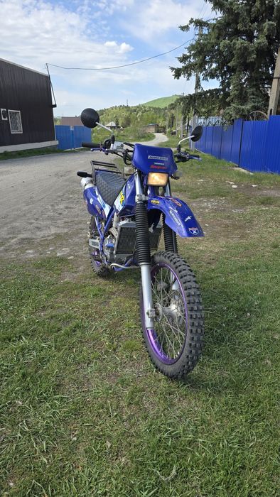 Мотоцикл Yamaha.