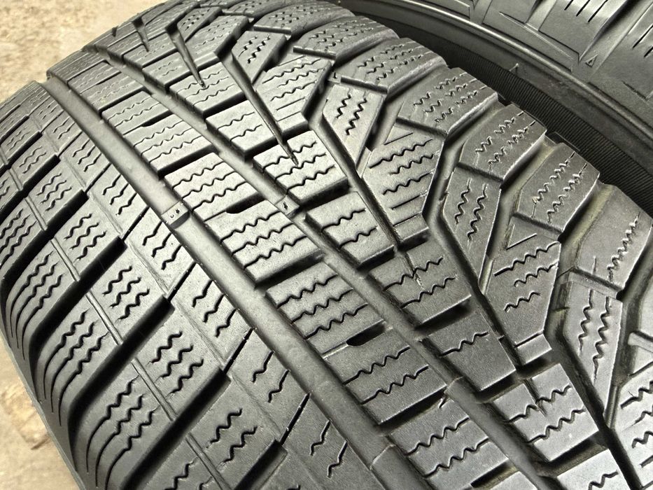 2x Anvelope iarna 205/60 r16 runflat - Hankook Winter I Cept Evo 2 HRS