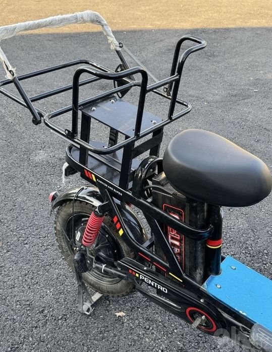 Skuter Pentro SOTILADI.