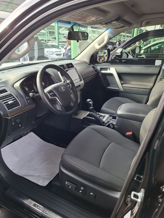 Toyota 150 lik yili 2019 mator 2,7 dubaiskiy variand