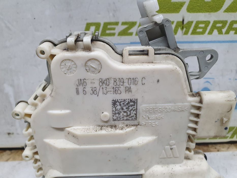 Broasca usa dreapta spate 8k0839016c Audi A4 B8/8K [facelift] [2011 -