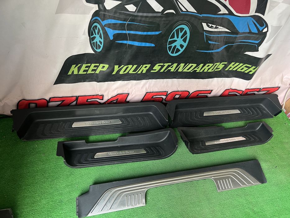 Mercedes Vito V-Class W447 Scara Treapta Stanga-Dreapta Ornament haion