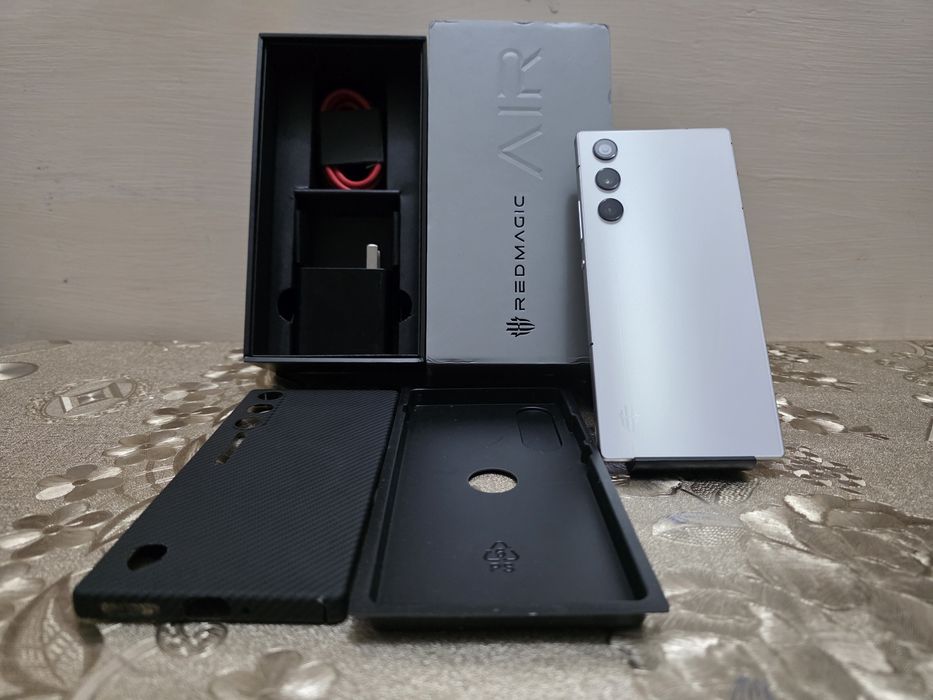 RedMagic 10 Air в наличии