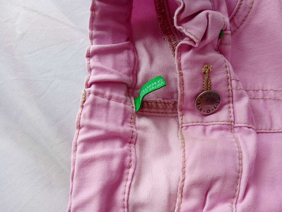 Лот летни дрехи момиче 6 г. за 8 евро.