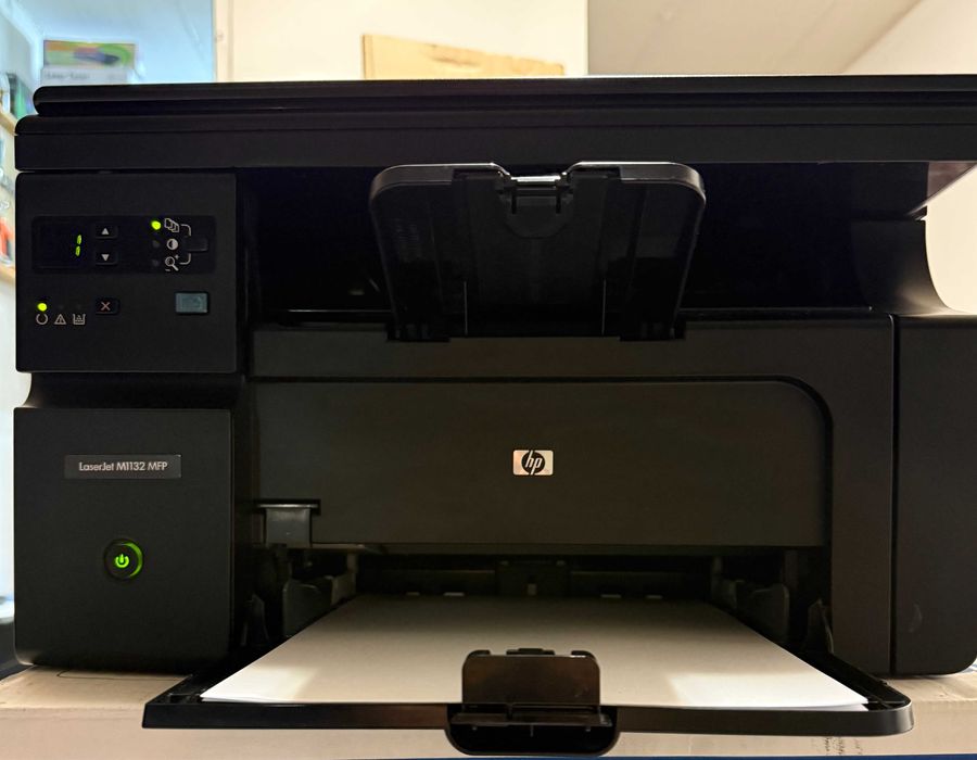 HP M1132 MFP лазерен принтер