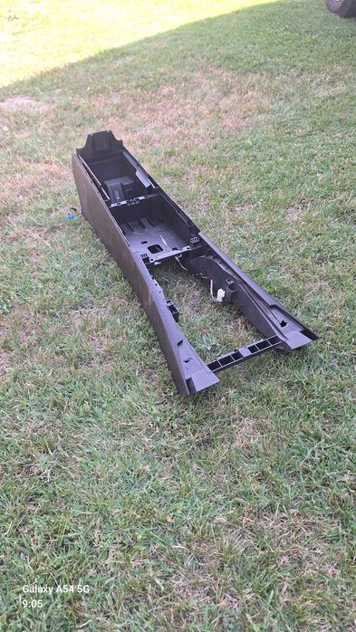 Подлакътник GLK, ГЛК