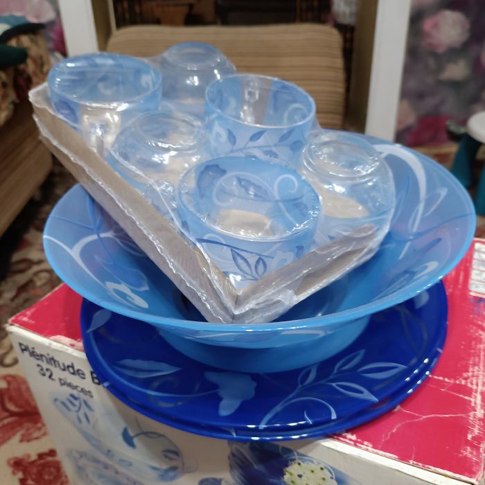 Продам набор посуды Luminark(Люминарк)