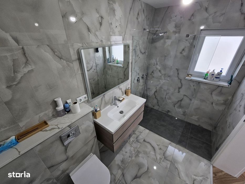 Direct Dezvoltator Casa 3 camere 2 bai predare Aprilie 2027