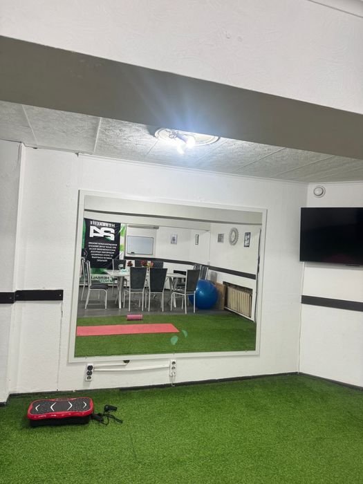 Продается зеркало