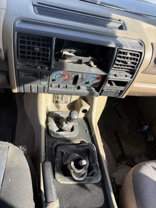 Land Rover Discovery 113 ph 2.5 Tdi 1998g  на части