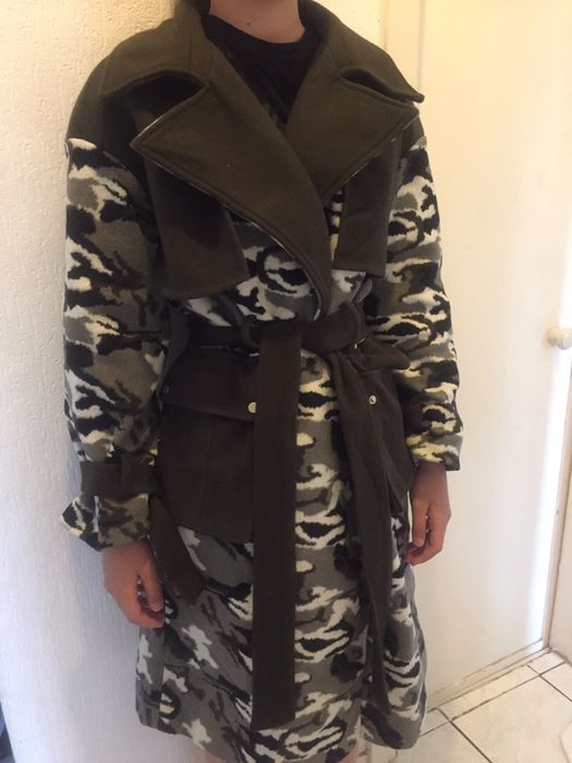 Пальто мягкое новое