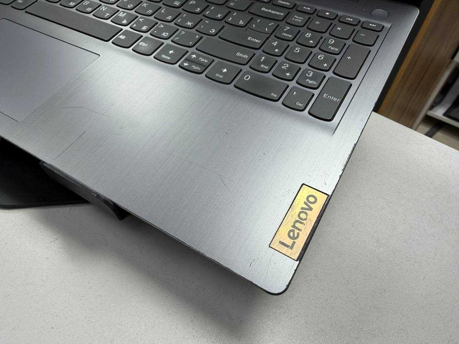 LENOVO ideapad 3 Core i3-11*ОЗУ 8*SSD 256*Для работы