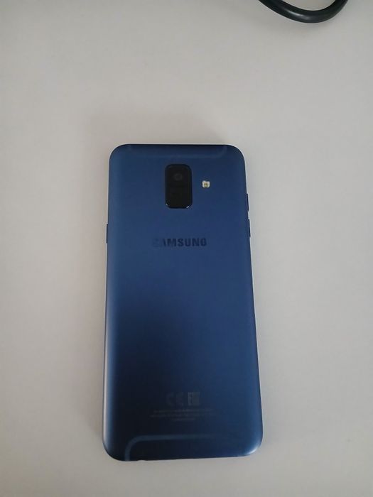 Продам Samsung A6