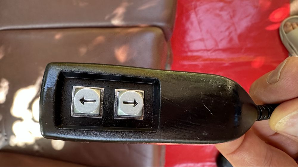 Canapea, fotoliu, divan din piele naturala, rabatabila cu telecomanda!