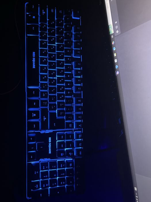 клавиатура red square