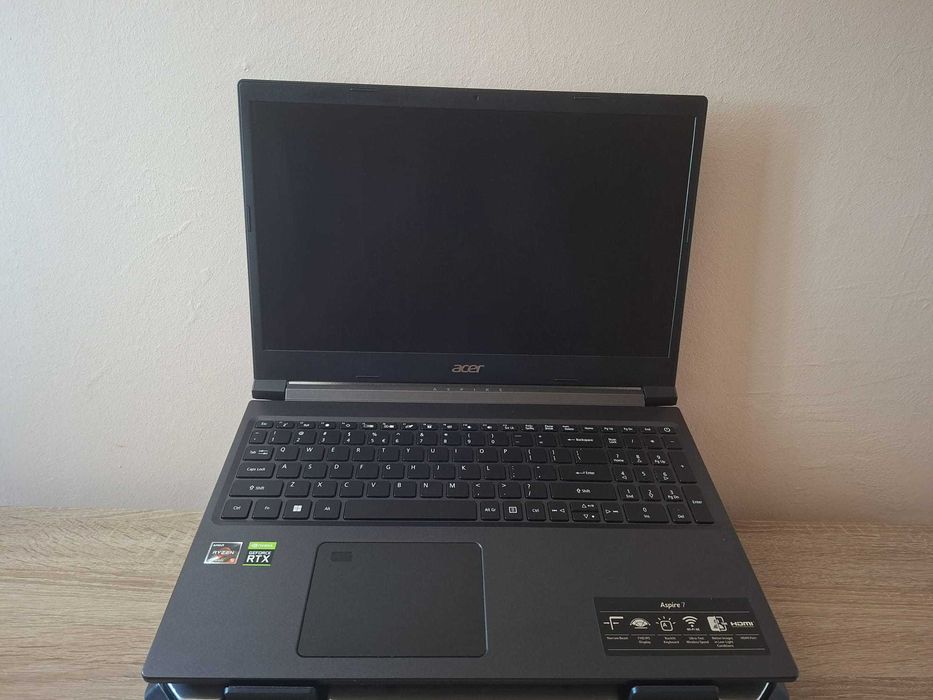 Laptop Gaming Acer Aspire 7 a715 43g r02p
