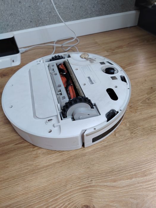 Робот-пылесос dreamer
