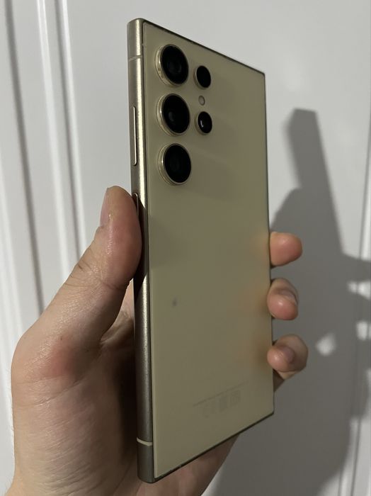 samsung S24 ULTRA 256gb