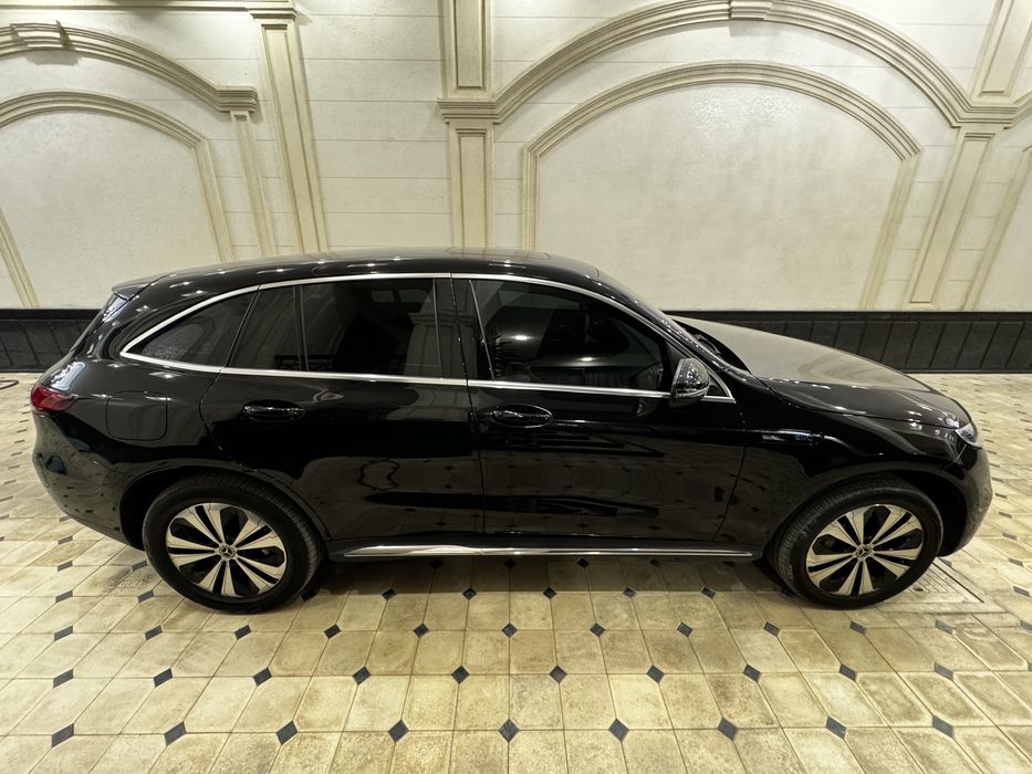 Mercedes Benz EQC 350 (4MATIC) Электромобиль