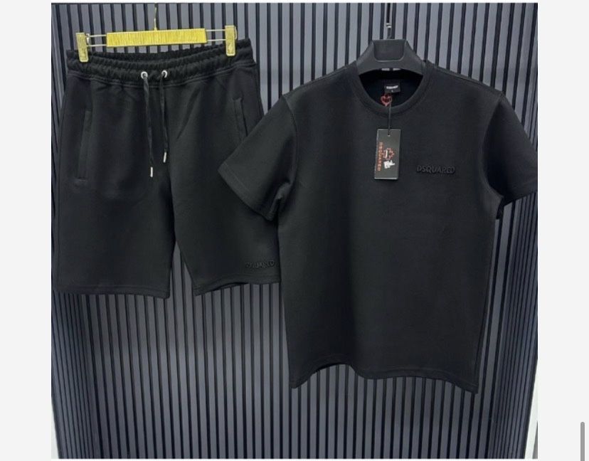 Compleu de barbatii super oferta