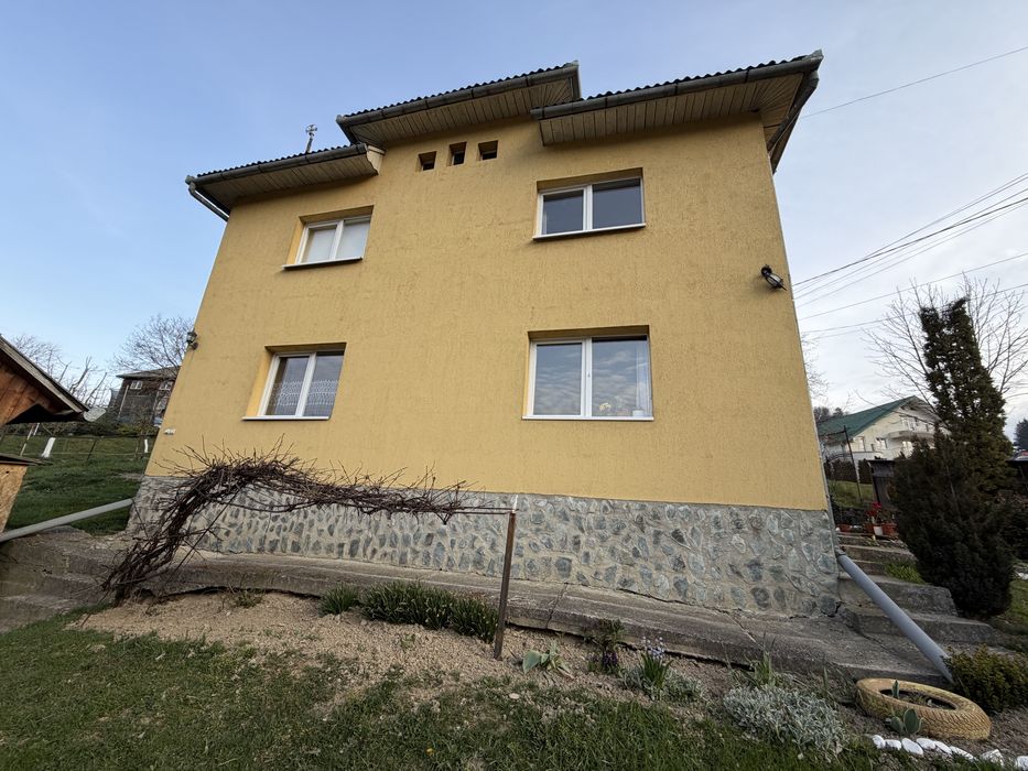 Casa P+E cu teren aferent