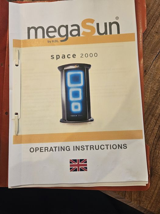 Aparat de bronzat MegaSun  Space 2000