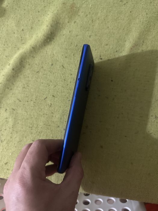 ONEPLUS 8pro 12/256 Gb